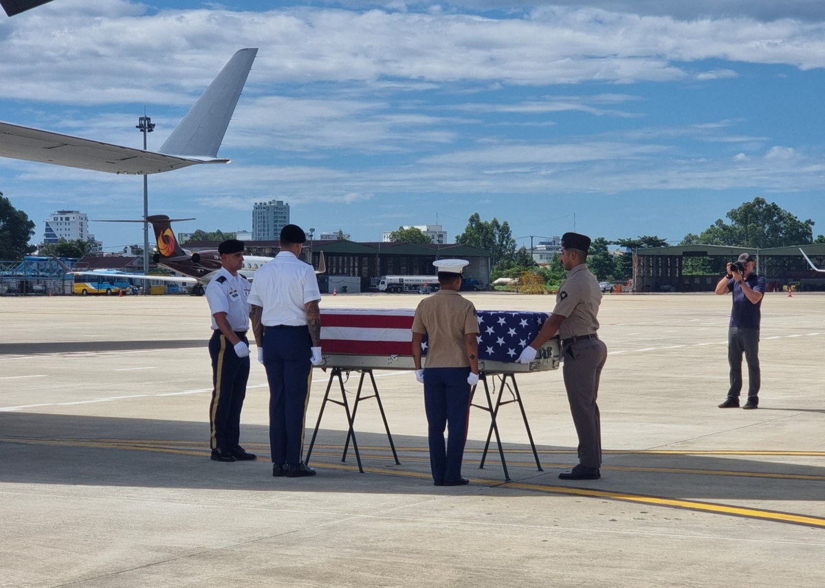 Vietnam hands over remains of MIA serviceman to US